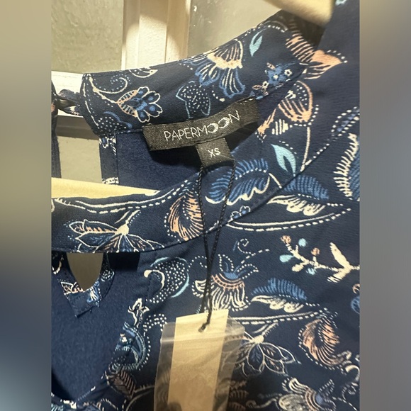 NWT Papermoon Floral Paisley Design Top - Picture 6 of 9